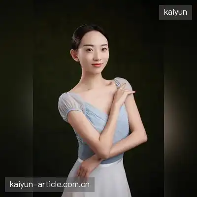 戴语立